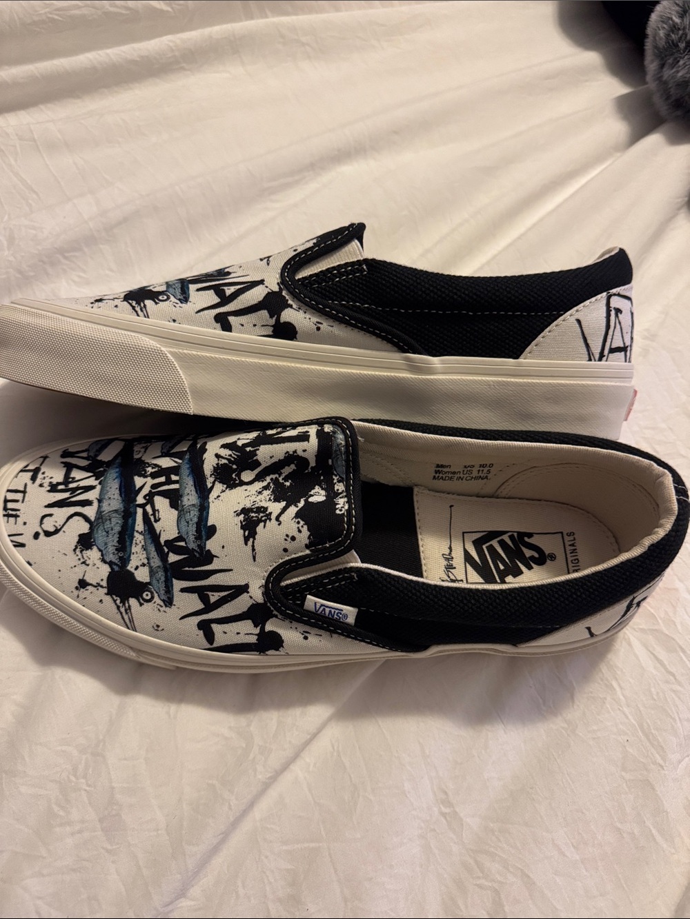 VANS vault x Ralph Steadman OG classic slip on LX “Blue Tuna” color way(size 10) - Picture 7 of 7